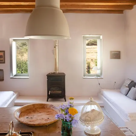 Under The Linden Tree Tinos Guest House Koumaros Exterior photo
