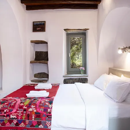 Under The Linden Tree Tinos Guest House Koumaros Exterior photo