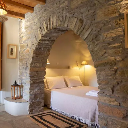 Under The Linden Tree Tinos Guest House Koumaros Exterior photo