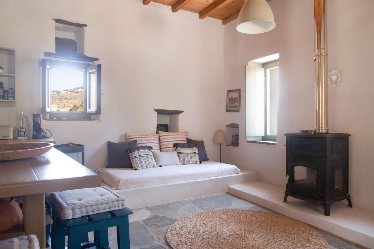 Country house Under The Linden Tree Tinos Koumaros