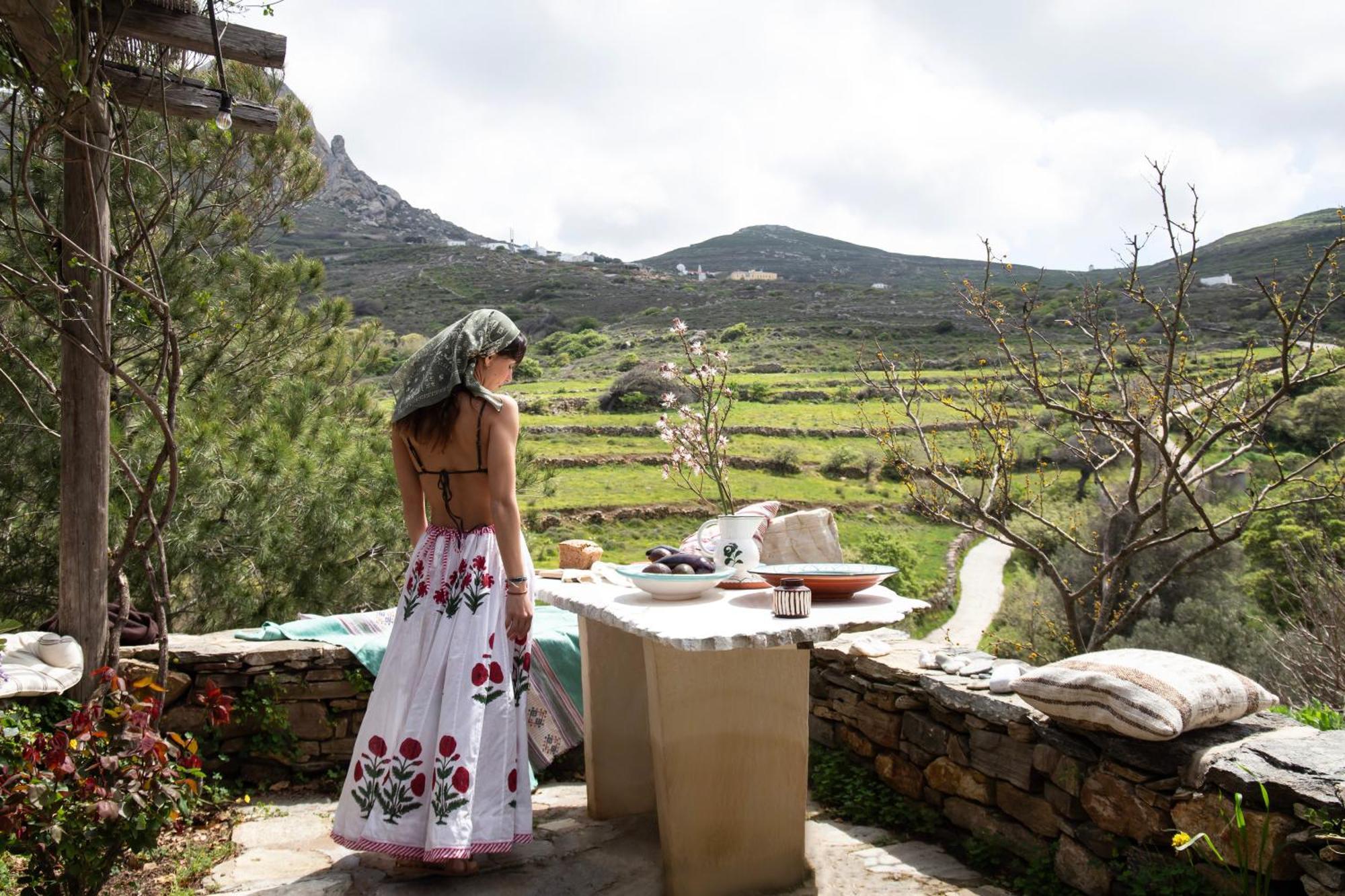 בית כפרי Under The Linden Tree Tinos